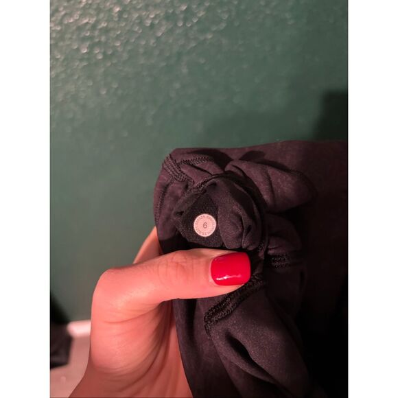 Lululemon Wunder Train High-Rise Tight 25" Crunch Black Sz 6 - Picture 3 of 3